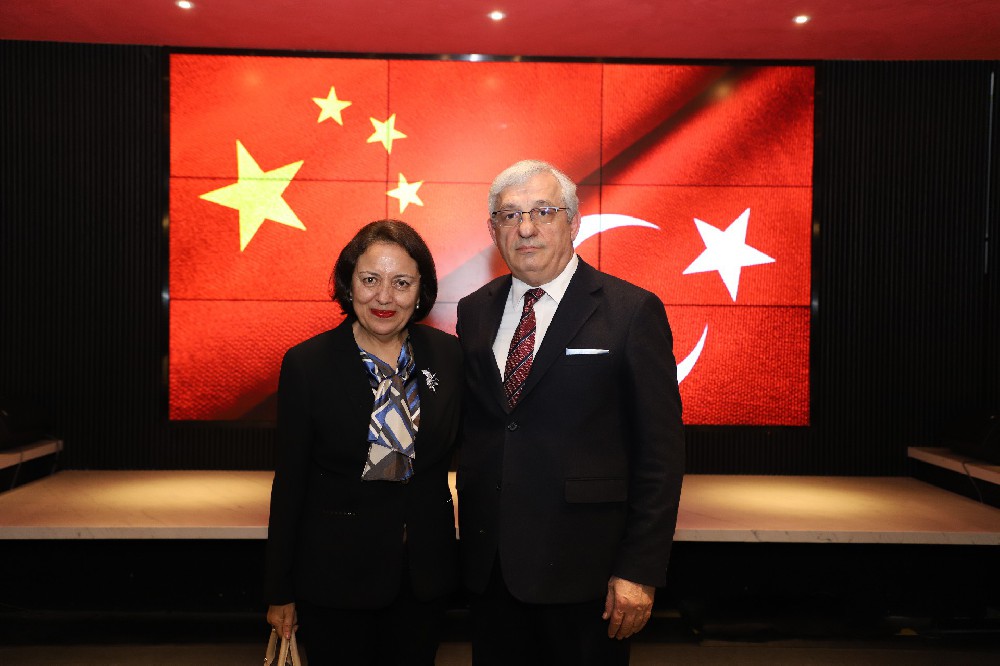 土耳其驻华大使穆萨先生在北京土耳其文化中心-尤努斯•埃姆雷学院活动上的讲话