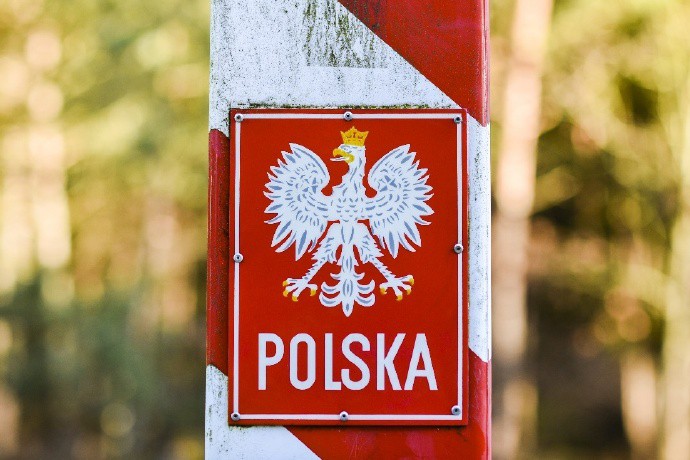 波兰恢复在华15处签证中心