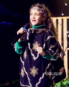 莉莎—我想把这首歌《早安隆回》献给全世界的人！